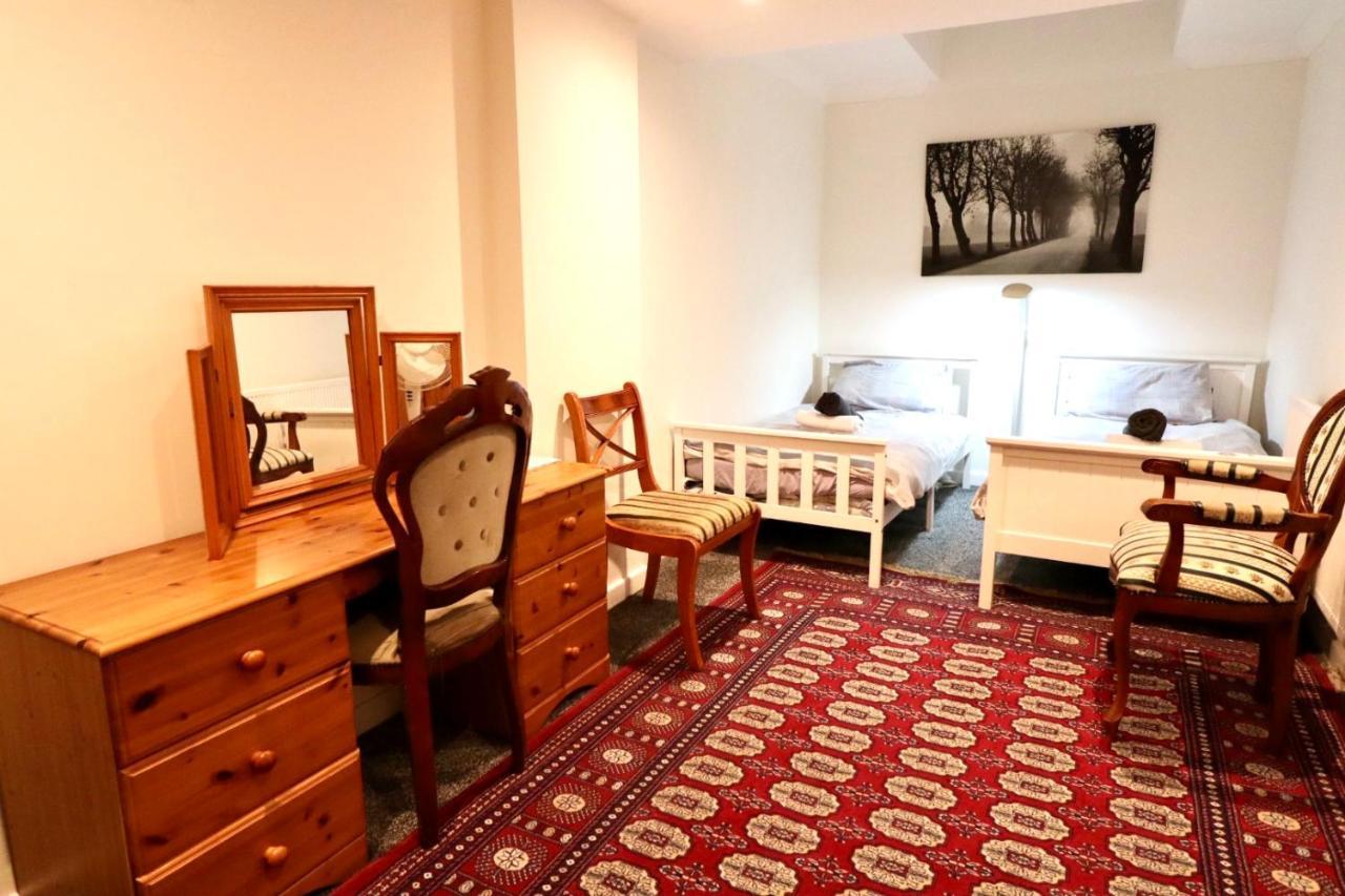 Twin Room Earls Court Central London - Shared Accommodation Eksteriør billede
