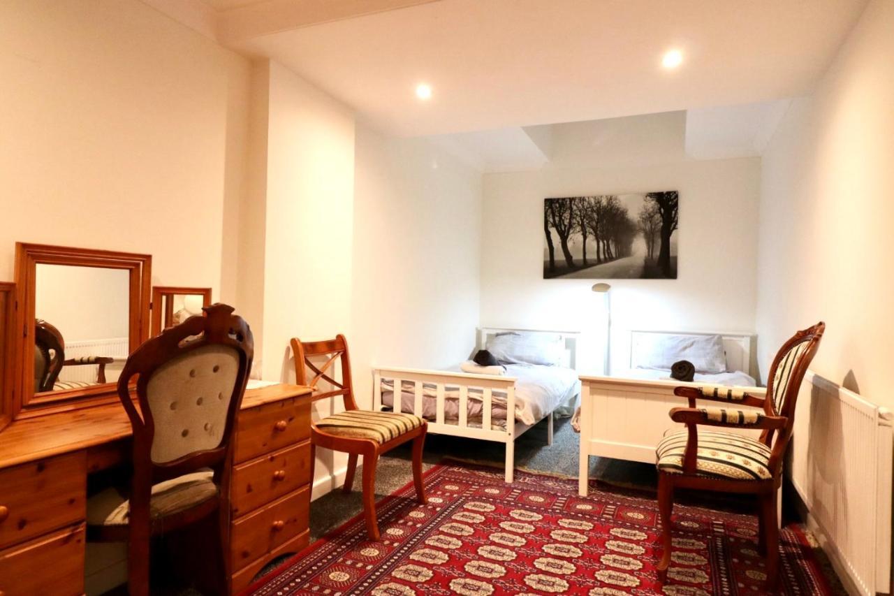 Twin Room Earls Court Central London - Shared Accommodation Eksteriør billede